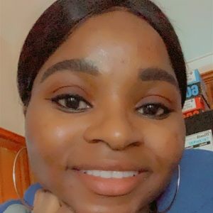 Meet your Posher, Vee